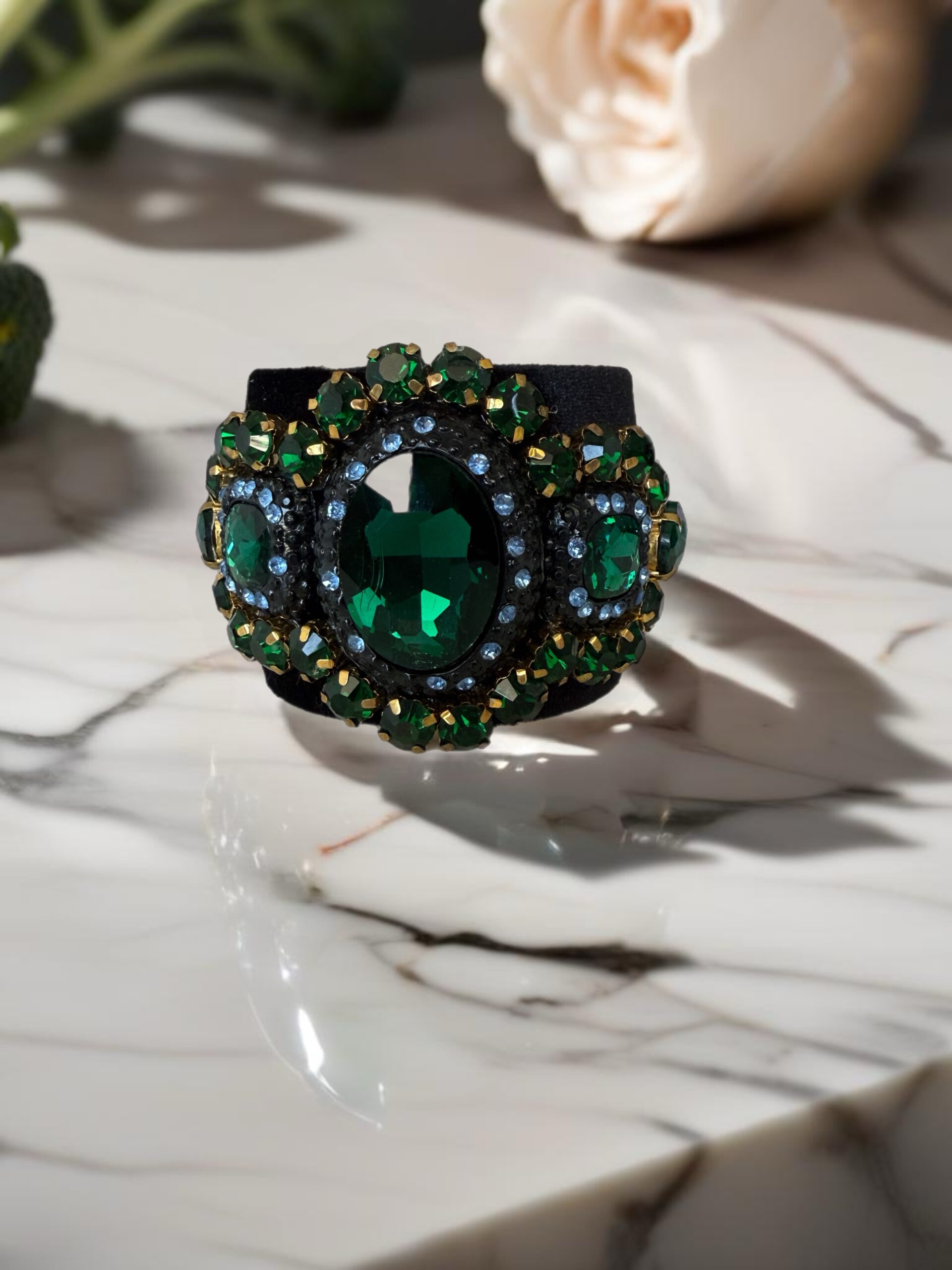 Velvet Bracelet With Crystals