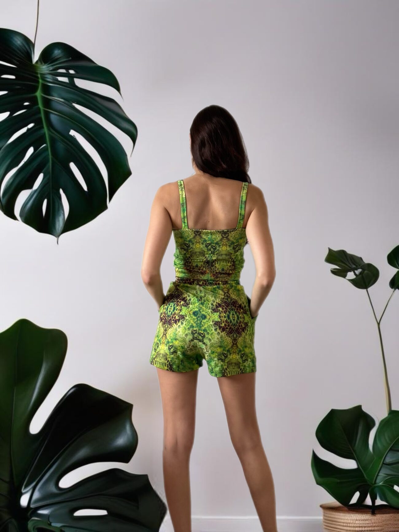 Hawai shorts in lime green print - Image 2