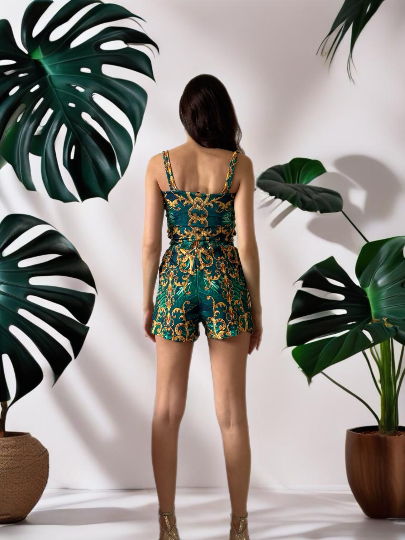 Hawai shorts set in green glam print - Image 2